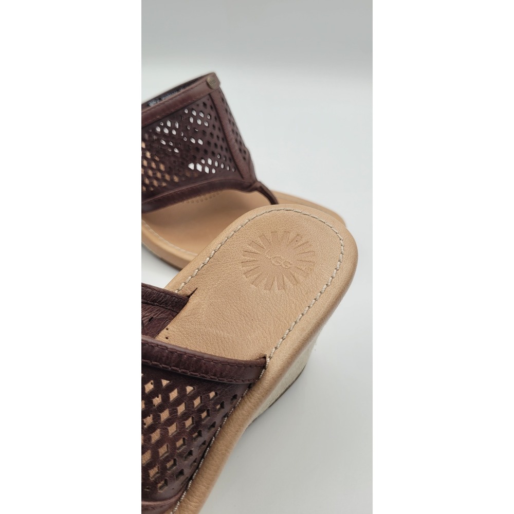 UGG Solena Women's Wedge Sandals 7.5 Brown Leather Perforated Comfort Thong - Picture 10 of 11
